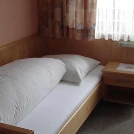 Bed & Breakfast Gaestehaus Sillaber-gertraud Nuck Söll