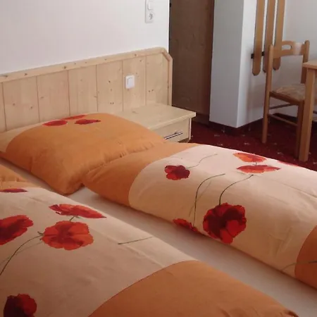 Gaestehaus Sillaber-gertraud Nuck Bed & Breakfast Söll